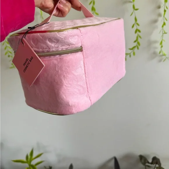 Juicy Couture Pink Velvet Strawberry Cosmetic Bag with Gold Zipper - Picture 5 of 6
